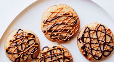 bánh cookies phủ chocolate